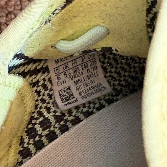 Yeezys - Picture 5 of 8